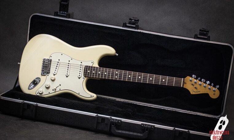 2003 american standard stratocaster